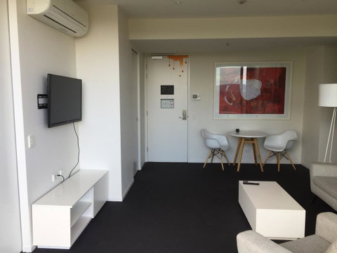 Tasha\'s Apartments On Warwick - Stayed 39