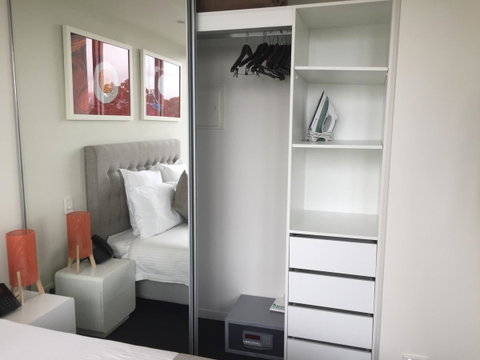 Tasha\'s Apartments On Warwick - Stayed 22