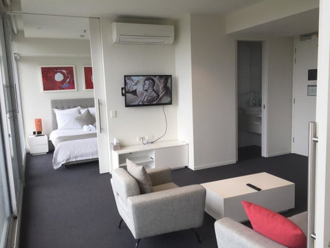Tasha\'s Apartments On Warwick - Stayed 6