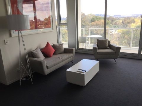 Tasha\'s Apartments On Warwick - Stayed 28