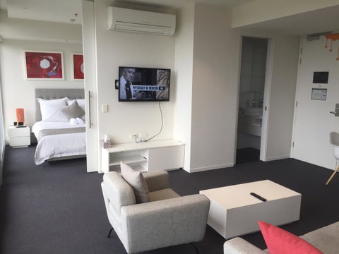 Tasha\'s Apartments On Warwick - Stayed 5
