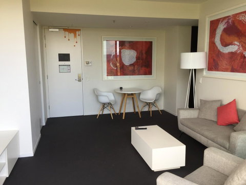 Tasha\'s Apartments On Warwick - Stayed 30