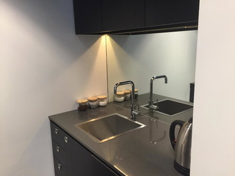 Tasha\'s Apartments On Warwick - Stayed 15