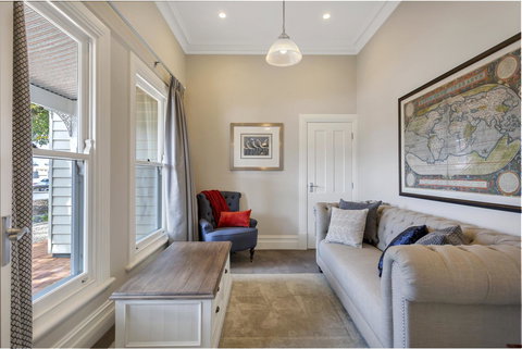 Grandview Accommodation - The Elm Tree Apartments - Stayed 21