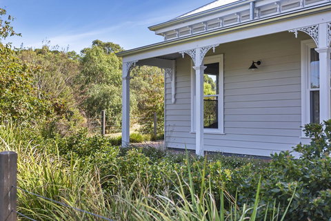 Grandview Accommodation - The Elm Tree Apartments - Stayed 28