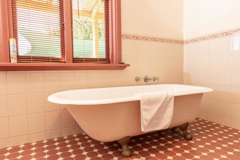 Rivergum Cottages Gawler Barossa Region - Stayed 4