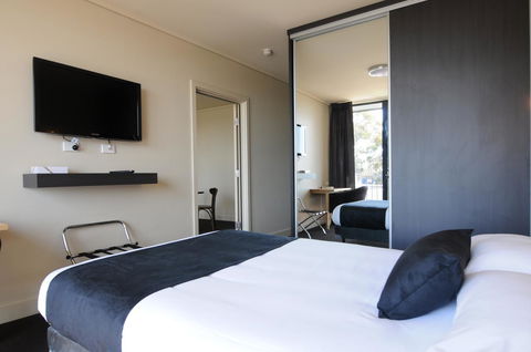 Mansfield Park Hotel - Stays Accommodation 1