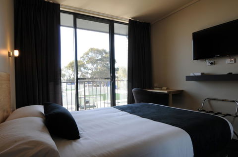 Mansfield Park Hotel - Stays Accommodation 7