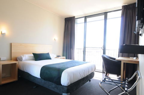 Mansfield Park Hotel - Stays Accommodation 14