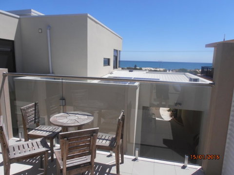 Atlantic West Beach Apartments - Stayed 11