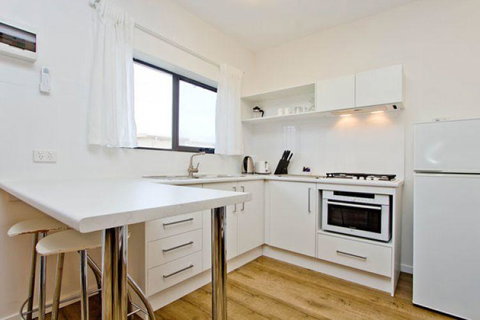 Atlantic West Beach Apartments - Stayed 15