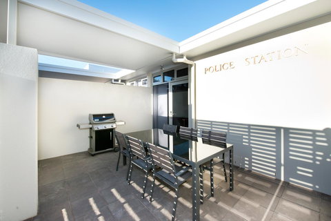Loxton Courthouse Apartments - Stayed 22