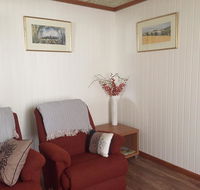 Kingscote Central - Stayed