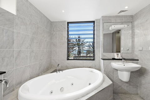 Ibis Styles Port Macquarie - Stays Accommodation 21