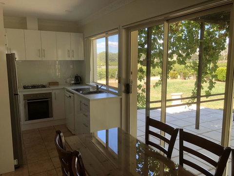 Barossa Shiraz Estate - Stayed 34