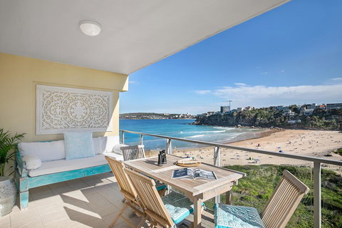 Beachfront Bliss - Stays Accommodation 0