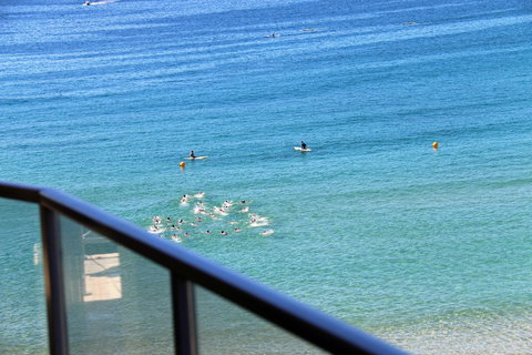 Beachfront Bliss - Stays Accommodation 20