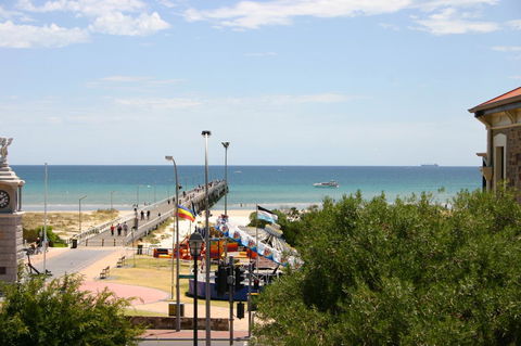 Semaphore Blue Apartments - Stayed 18