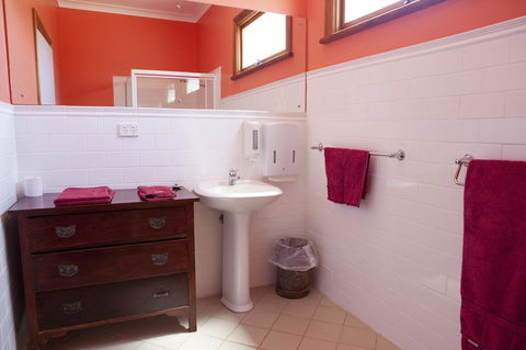 The Fruiterer's - Stayed 13