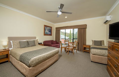 Clare Country Club - Stayed 18