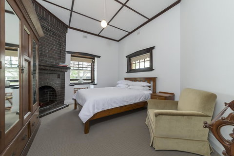 White Rocks Barossa - Stays Accommodation 3