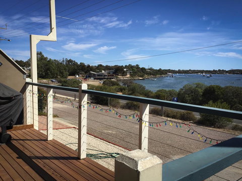 Seascape - Stayed 20