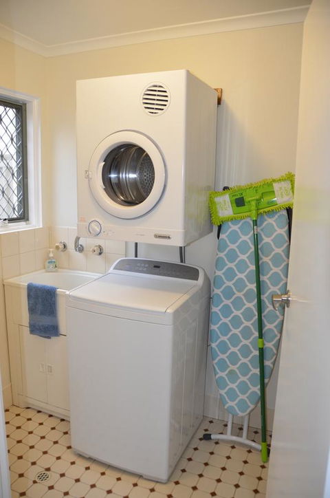 Townhouse On The Marina - Stayed 21