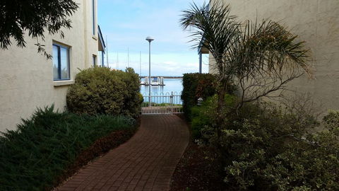 Townhouse On The Marina - Stayed 6