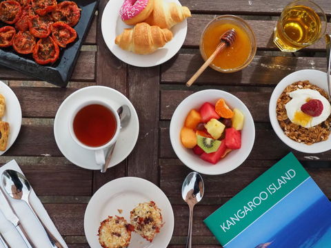 Kangaroo Island Seaside Inn - Stayed 22