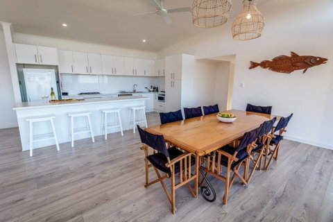 Middle River Beach House, Western House - Stayed 4