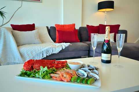 Adelaide Luxury Beach House - Stayed 28