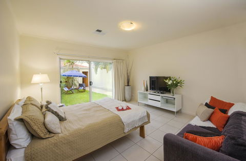 Adelaide Luxury Beach House - Stayed 33