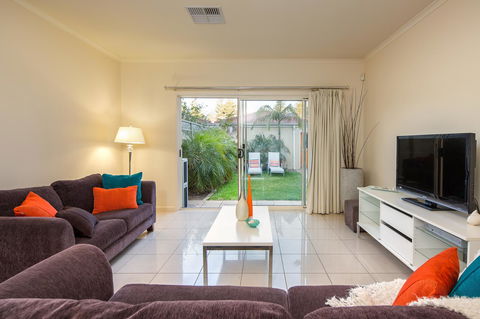 Adelaide Luxury Beach House - Stayed 32