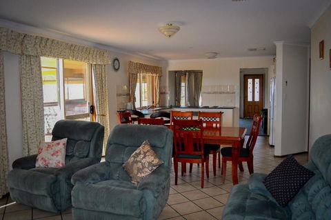 Baywatch - Stayed 15