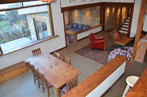 Of Stone & Wood Guesthouse - Stayed 6