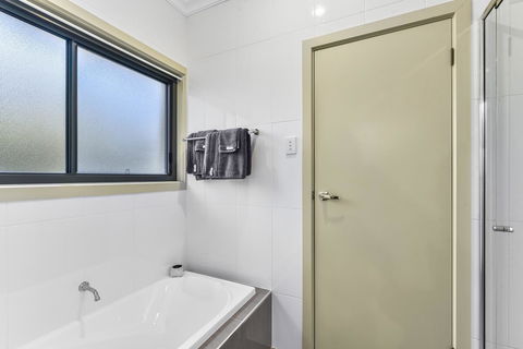 Accommodation On Lansell 2 - Stayed 11