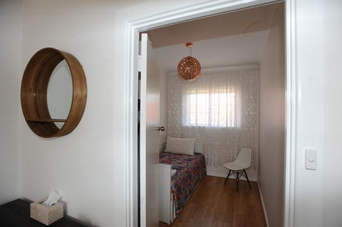 Glenelg Holiday Apartments-The Broadway - Stayed 6
