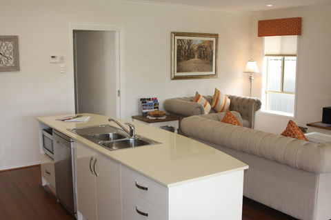 C And C Tanunda - Stayed 12