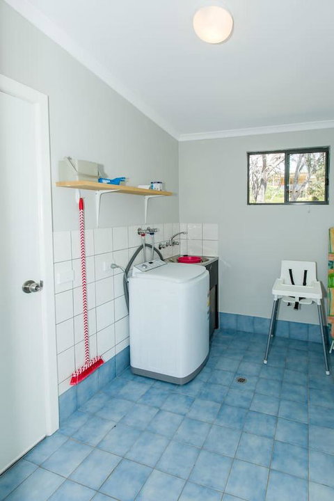 Desert Pea - Stayed 12