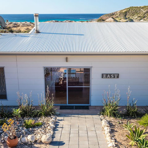 Middle River Beach House - East & West House - Stayed 2
