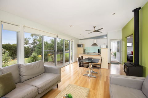 Blue Lake Holiday Park - Stayed 37