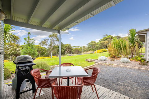 Blue Lake Holiday Park - Stayed 34