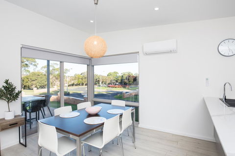 Blue Lake Holiday Park - Stayed 23