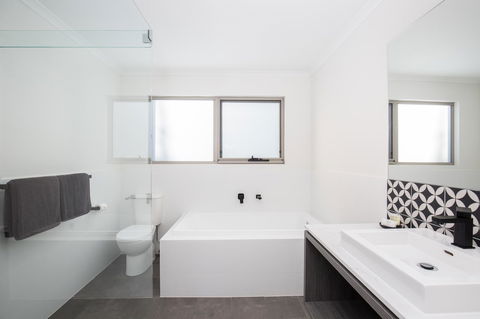 Blue Lake Holiday Park - Stayed 26