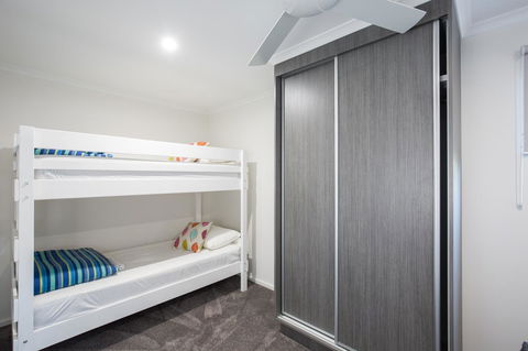 Blue Lake Holiday Park - Stayed 28