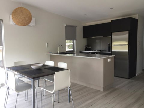 Blue Lake Holiday Park - Stayed 20