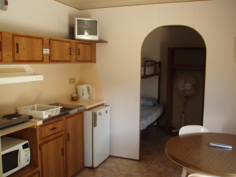 Lakeside Tourist Park - Stayed 16