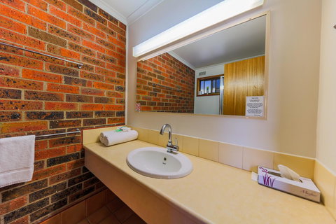 Country Roads Motor Inn Naracoorte - Stayed 33