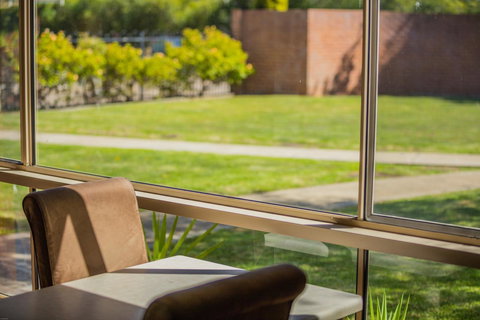 Country Roads Motor Inn Naracoorte - Stayed 17