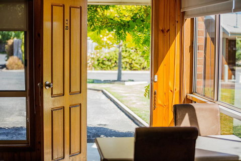 Country Roads Motor Inn Naracoorte - Stayed 34